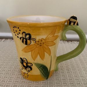 Pier 1 3D Bumble Bee Yellow Flower Hand Painted Coffee Mug